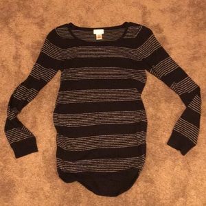 Maternity sweater